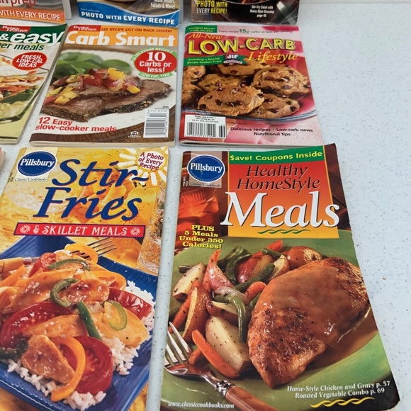 Lot of 9 Vintage Betty Crocker Pillsbury & More Mini Cookbook Pamphlets - Picture 3 of 13